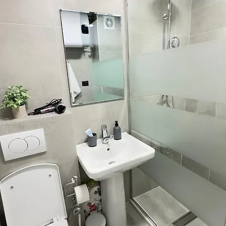 Kula - * نوفي بازار